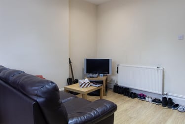 1 bed house, Glynrhondda Street, Plasnewydd, Cardiff, CF244AN - Image 4